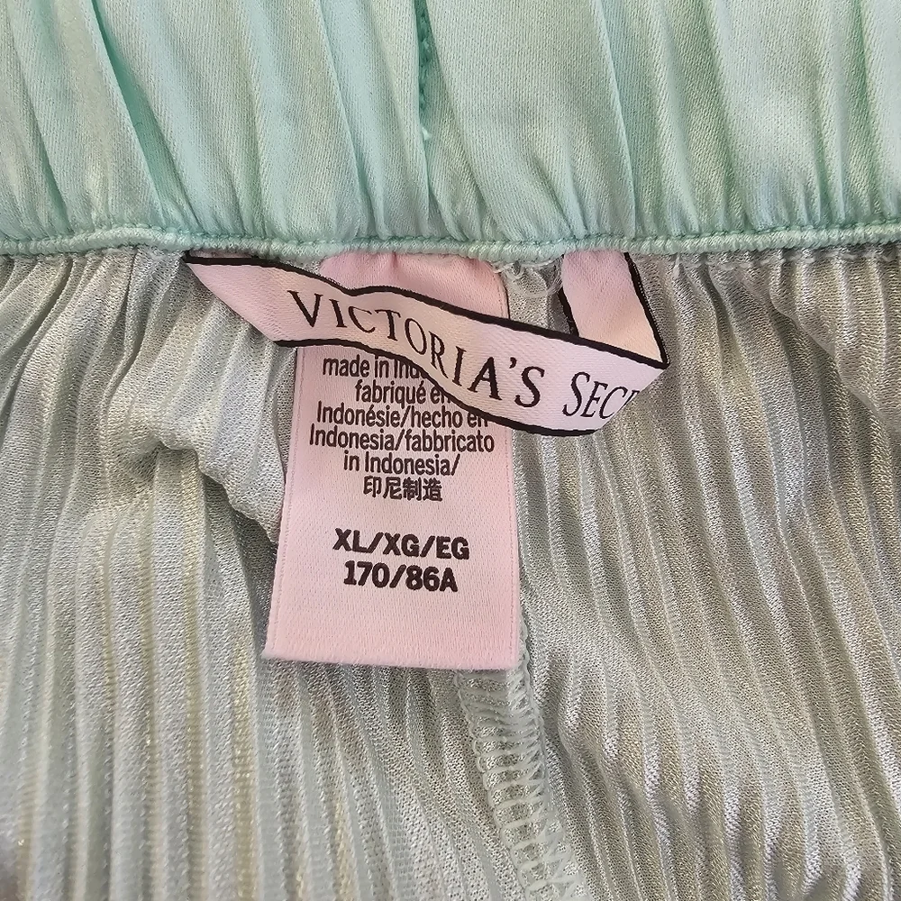 Victoria's Secret Mint Green Metallic Pleated Wide Leg Lounge Pants, Size XL